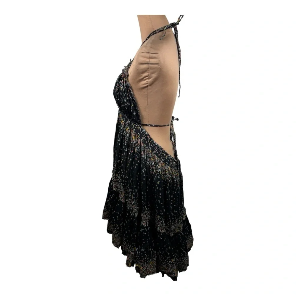 Free People 100 Degree floral print flowy tunic dress in black. Size Small